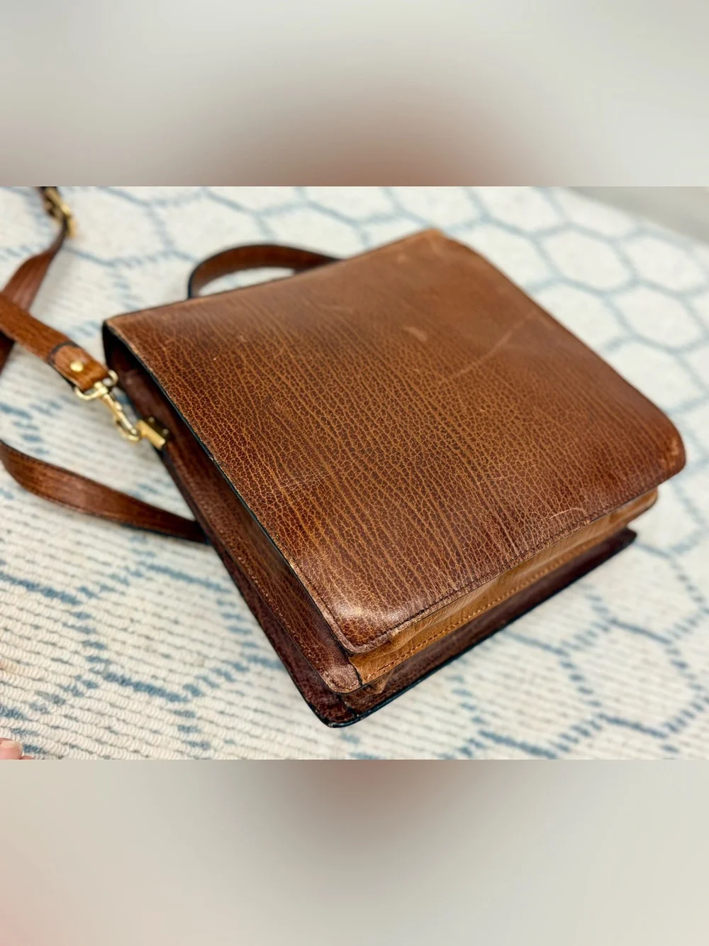 BALLY Vintage 90s Unisex Classic Brown Boar Leather 2-Way Top Handle W/ Org. Key - Picture 8 of 16
